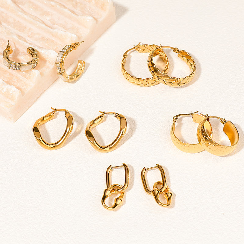Fashionable Golden Round Earrings In Various Styles Design Factory Price E931-GO