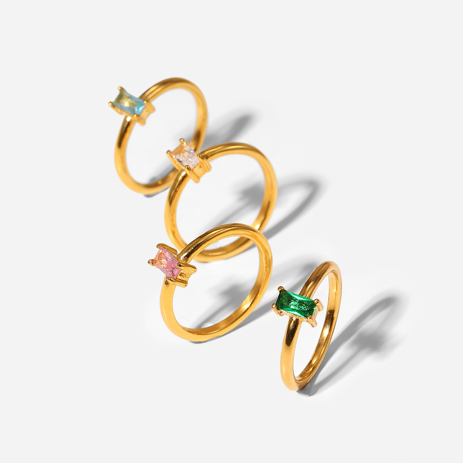 Custom Stainless Steel Fashion 18k Gold Plated Zircon Rings R491