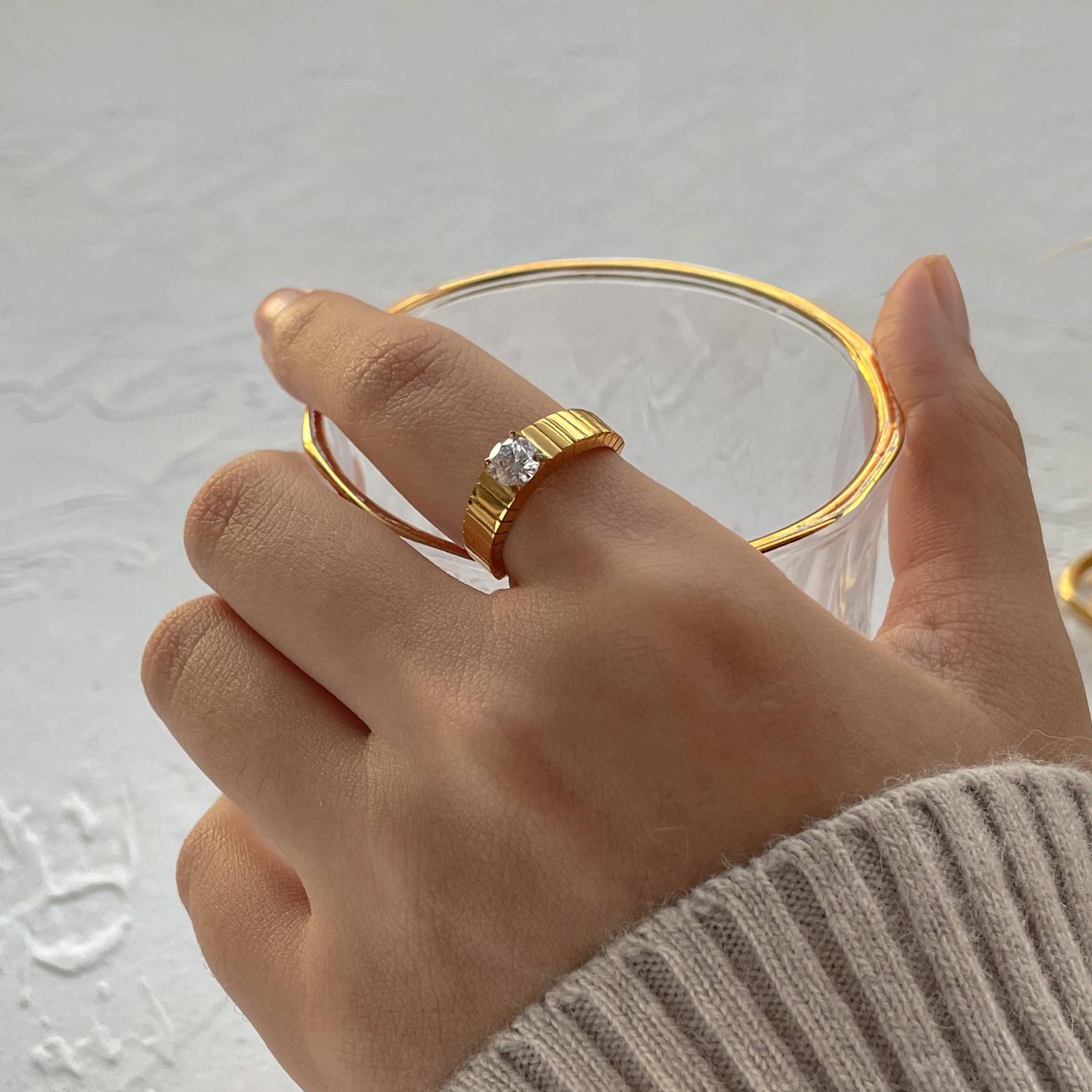 Wholesale 18K Gold Plated Stainless Steel Zircon Ring for Women