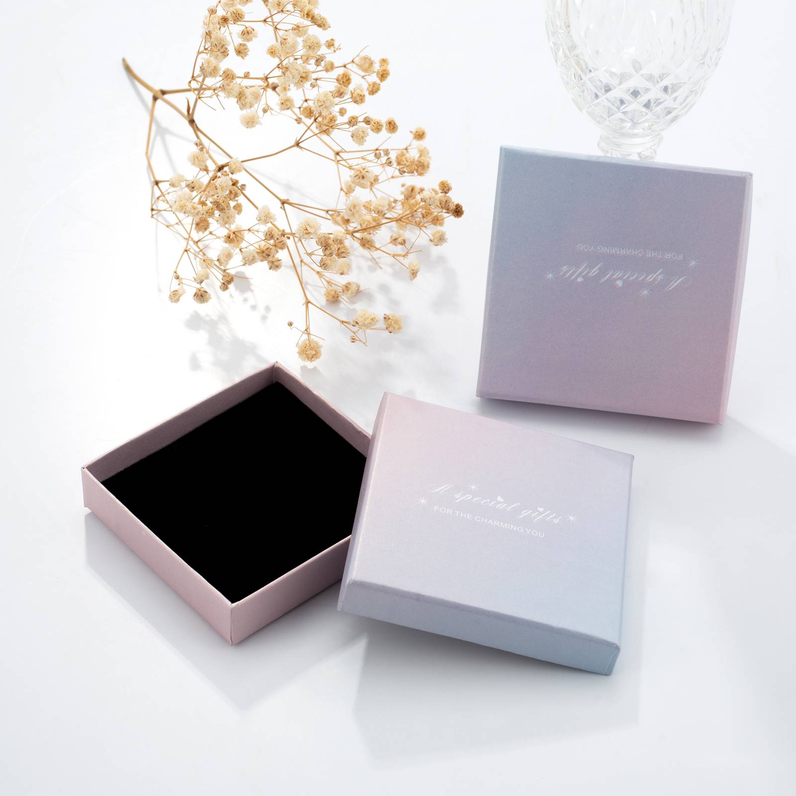 Custom colorful a special gift box