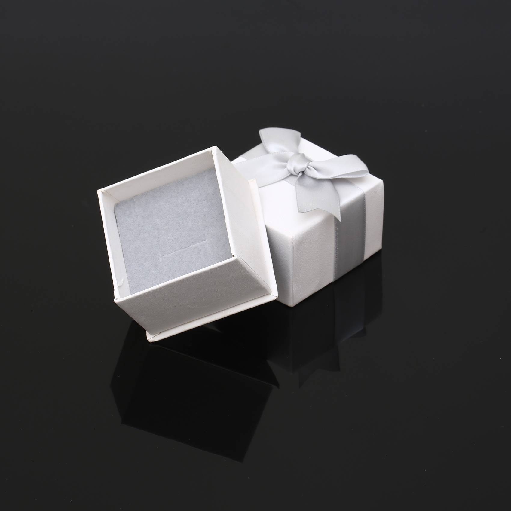 Custom color grey bow white packing box