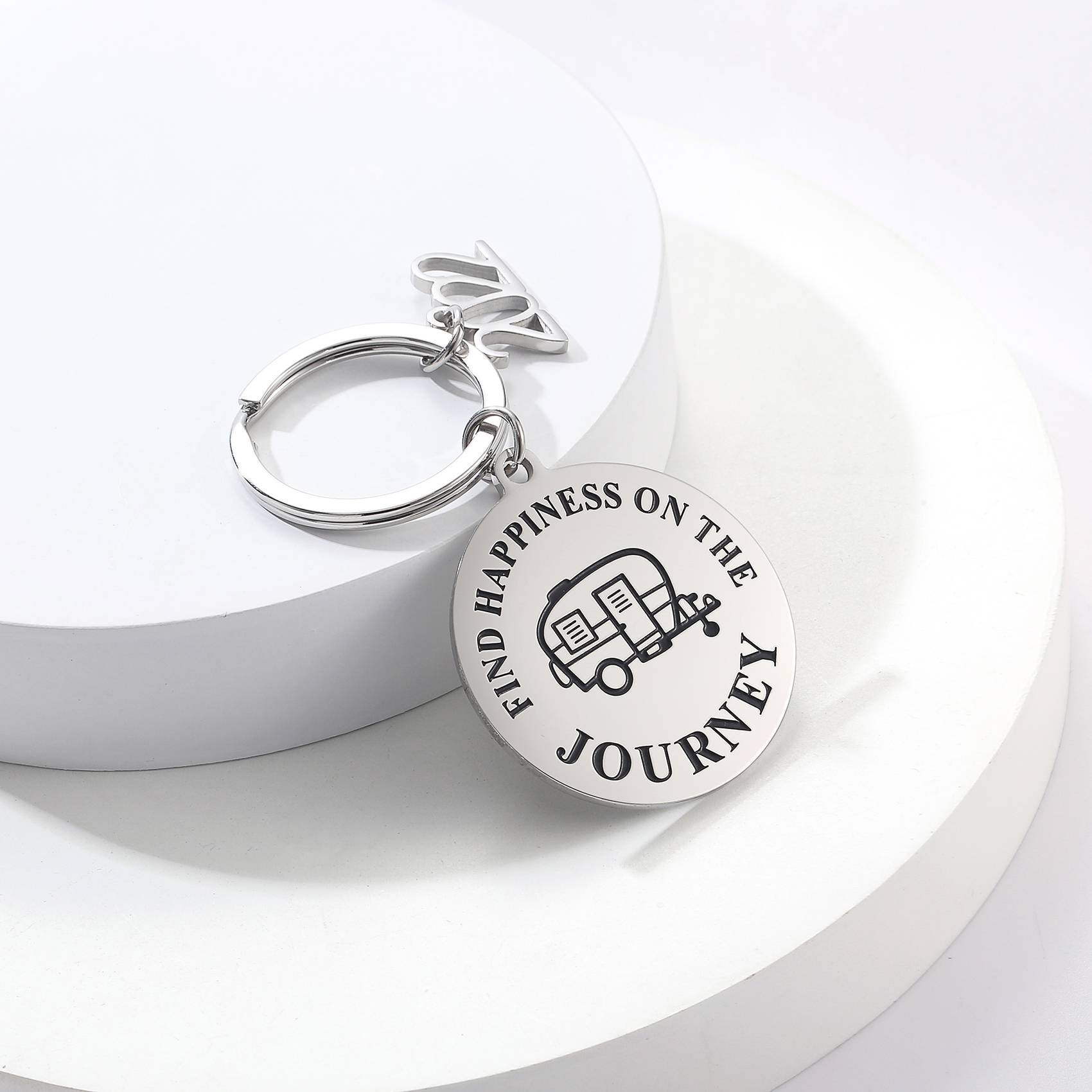 2024 Wholesale round tag pendant keychain custom 